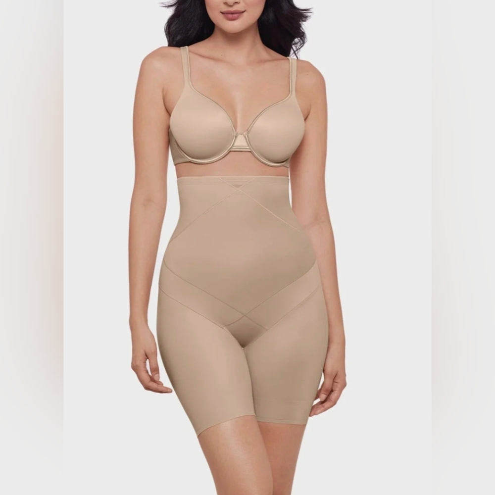 Miraclesuit High Waist Tummy Tuck Thigh Slimmer Shapewear Beige Large NEW 🆕